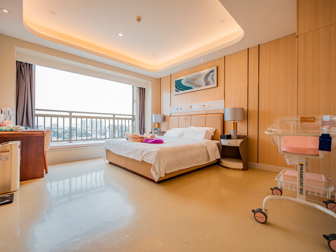 Private recovery suite at Panda Hospital Guangzhou
