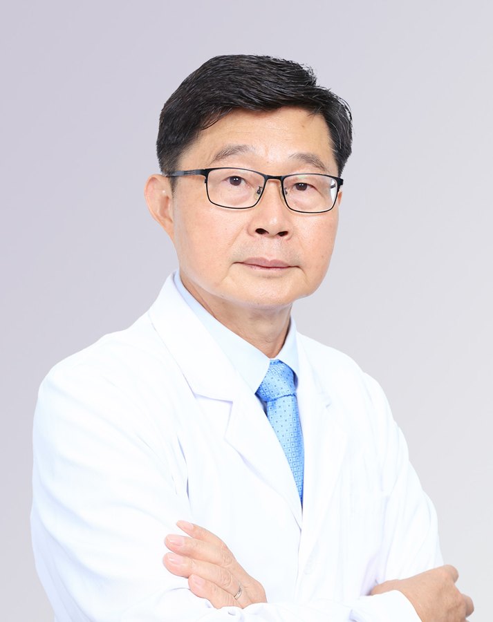 Dr. Chang Xu, Chief TCM Physician at Panda Hospital Guangzhou